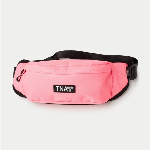 tna fanny pack
